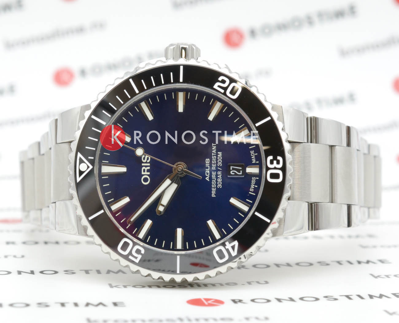 Oris Oris Aquis 01 733 7766 4135-07 8 22 05PEB , наручные мужские часы фото под углом