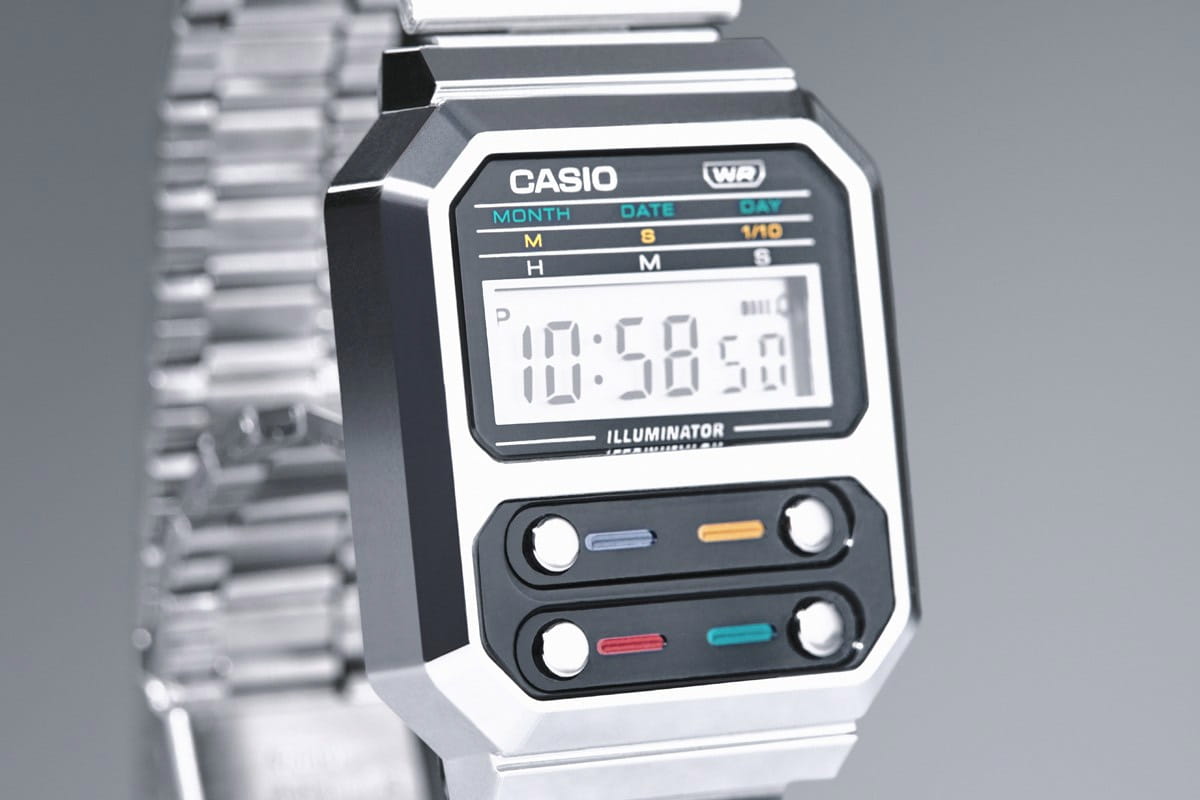 Casio Casio Vintage A100WE-1AEF, vintage япония мужские часы на браслете нержавеющая сталь боковой вид