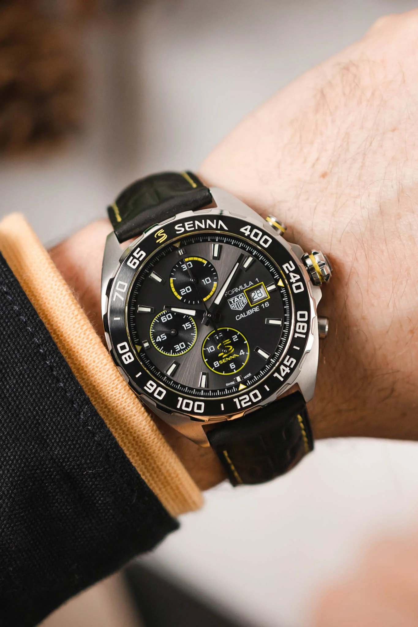 TAG Heuer TAG Heuer Formula 1 Senna Special Edition CAZ201B.FC6487 модель CAZ201B.FC6487 - комплект поставки TAG Heuer: часы, коробка и документация
