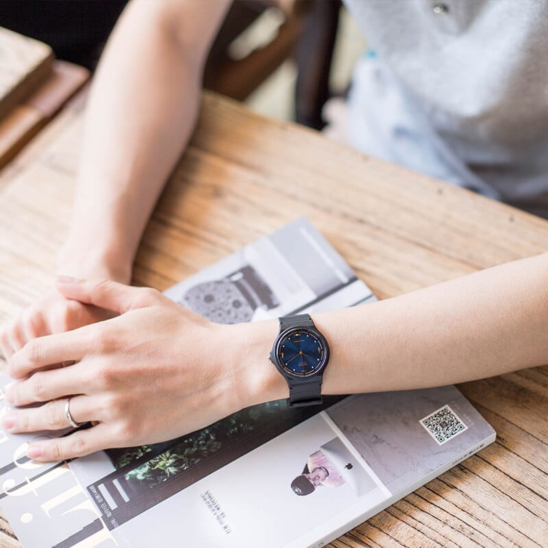 Casio Casio Collection MQ-76-2ALDF (MQ-76-2AL), collection япония женские часы на браслете пластик боковой вид