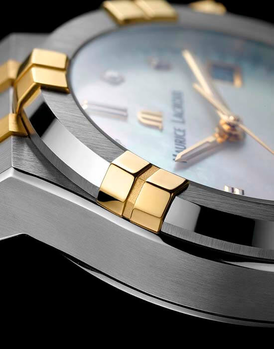 Maurice Lacroix AI6006-PVY13-170-1 женские часы застежка крупным планом