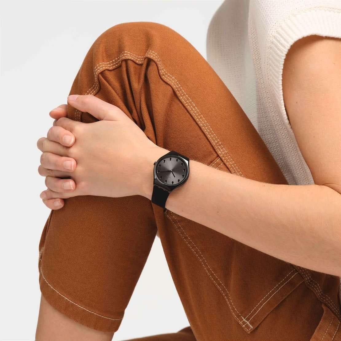 Swatch Swatch Skin Irony SYXB106, irony швейцария женские часы на браслете кожаный боковой вид