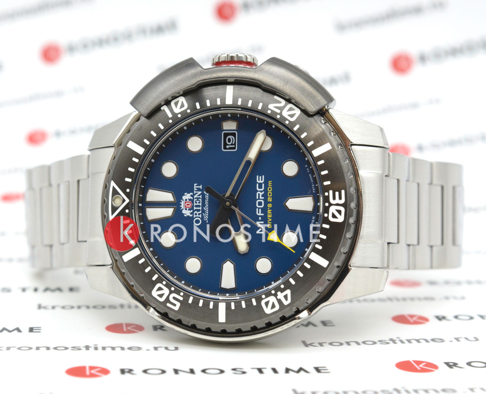 Orient Orient M-Force RA-AC0L07L (RN-AC0L07L) , наручные мужские часы фото под углом