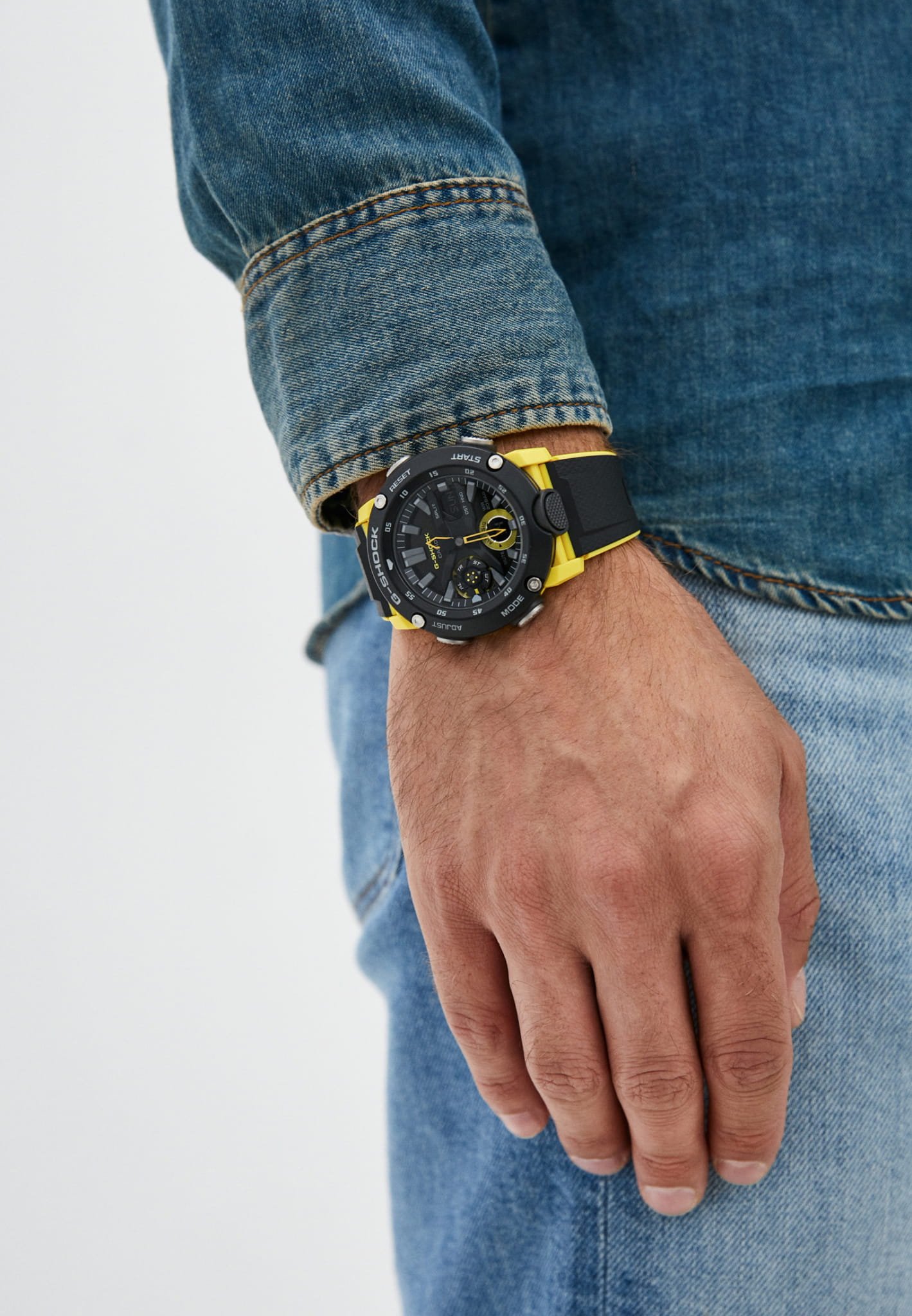 Casio Casio G-Shock GA-2000-1A9DR (GA-2000-1A9) GA-2000, наручные мужские часы фото под углом