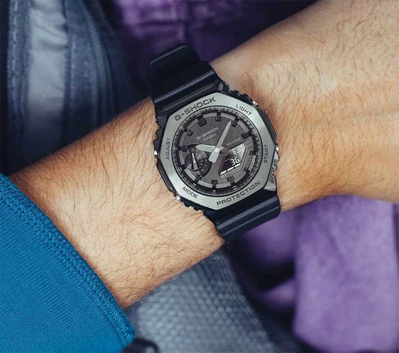 Оригинальные часы Casio Casio G-Shock GMA-P2100BB-1ADR (GMA-P2100BB-1A) электронные калибр механизма  общий вид