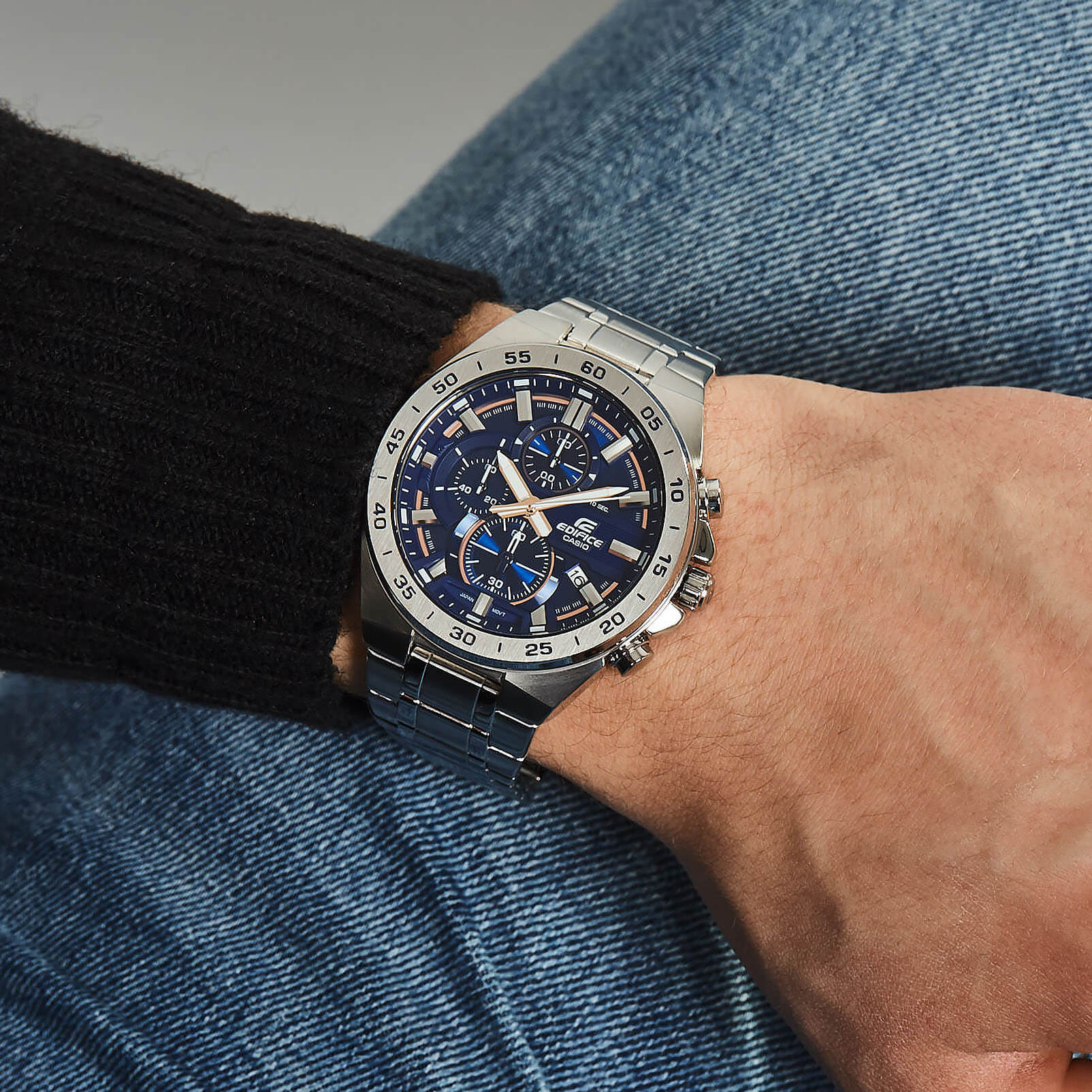 Casio Casio Edifice EFR-564D-2A EFR, наручные мужские часы фото под углом