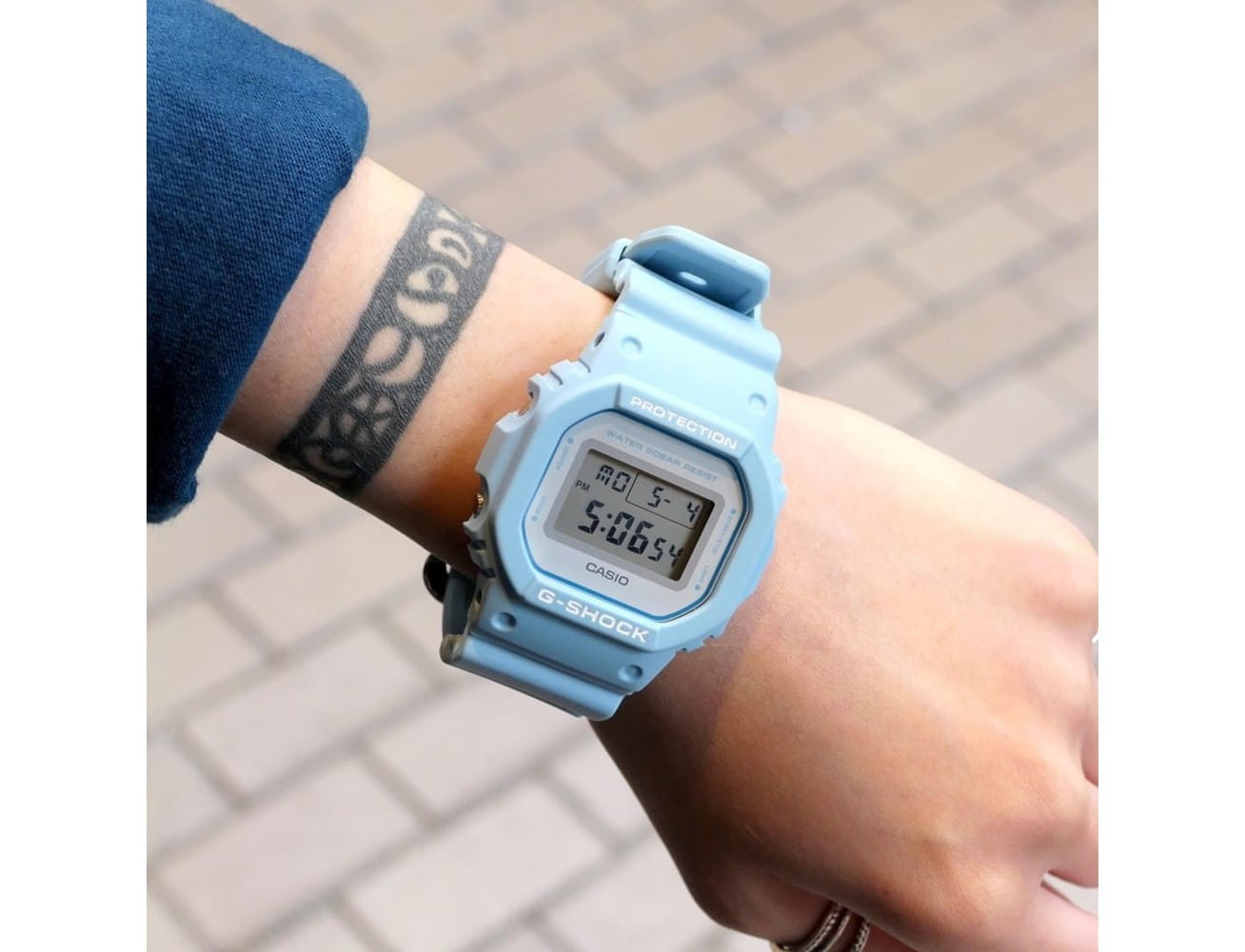 Casio Casio G-Shock DW-5600SC-2 DW-5600 - задняя крышка пластик корпуса, япония часы