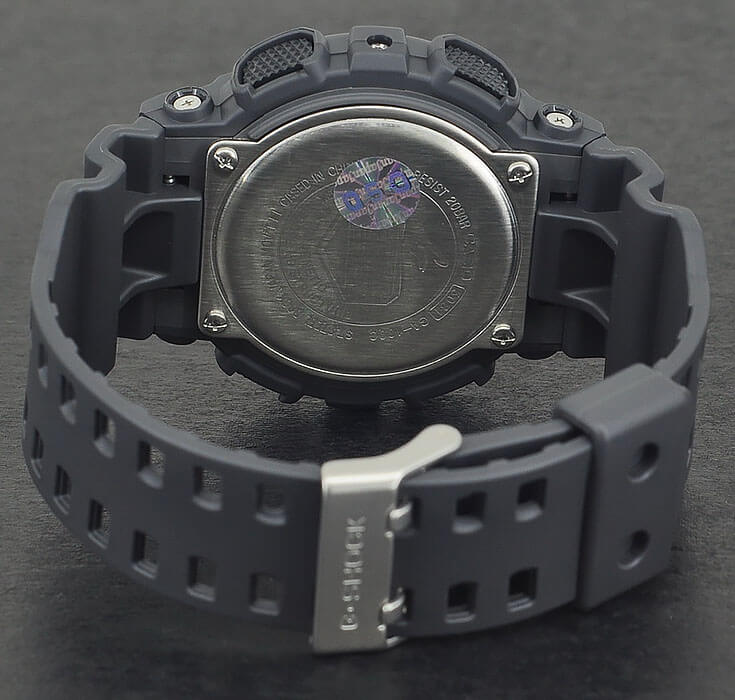 Casio GA-100C-8A мужские часы застежка крупным планом