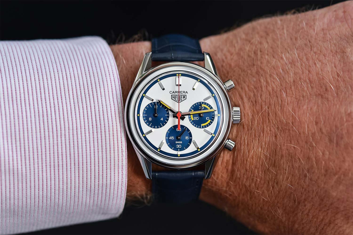 TAG Heuer TAG Heuer Carrera Limited Edition CBK221C.FC6488 , наручные мужские часы фото под углом