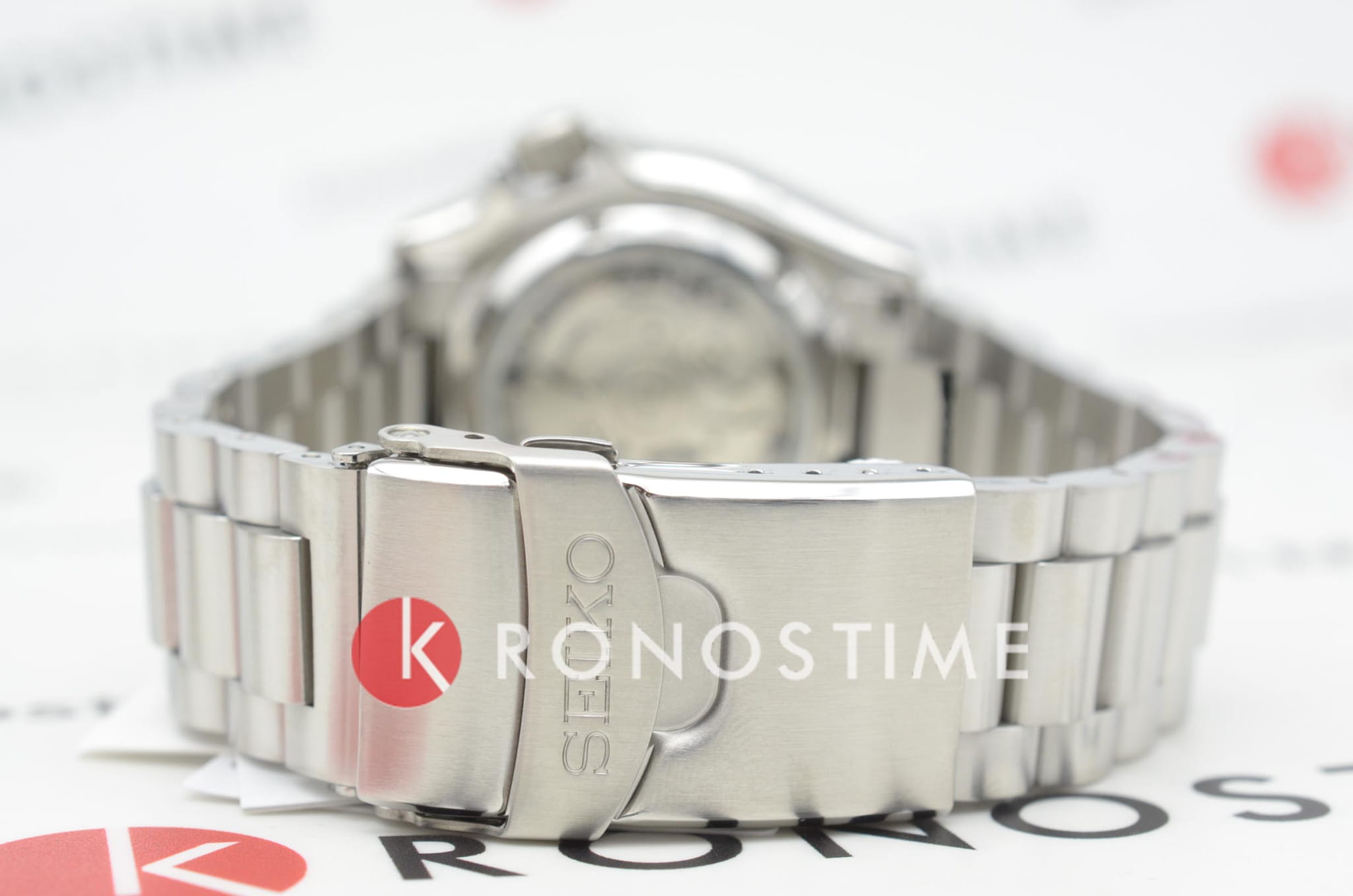 Seiko Seiko 5 Sports SRPL83K1 механические мужские часы часы крупный план синий циферблата