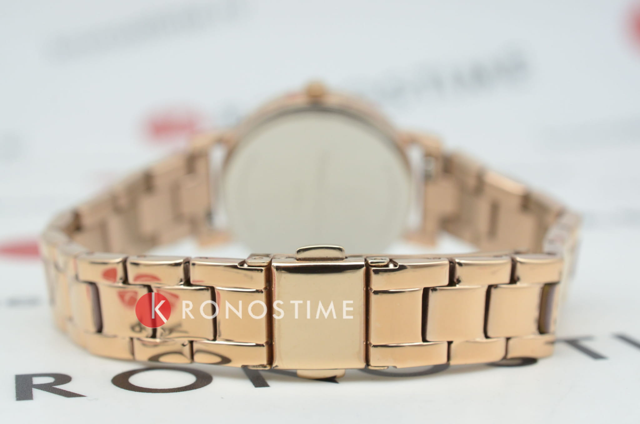 Pierre Lannier Pierre Lannier Multiples 012P958 кварцевые женские часы часы крупный план золотой циферблата