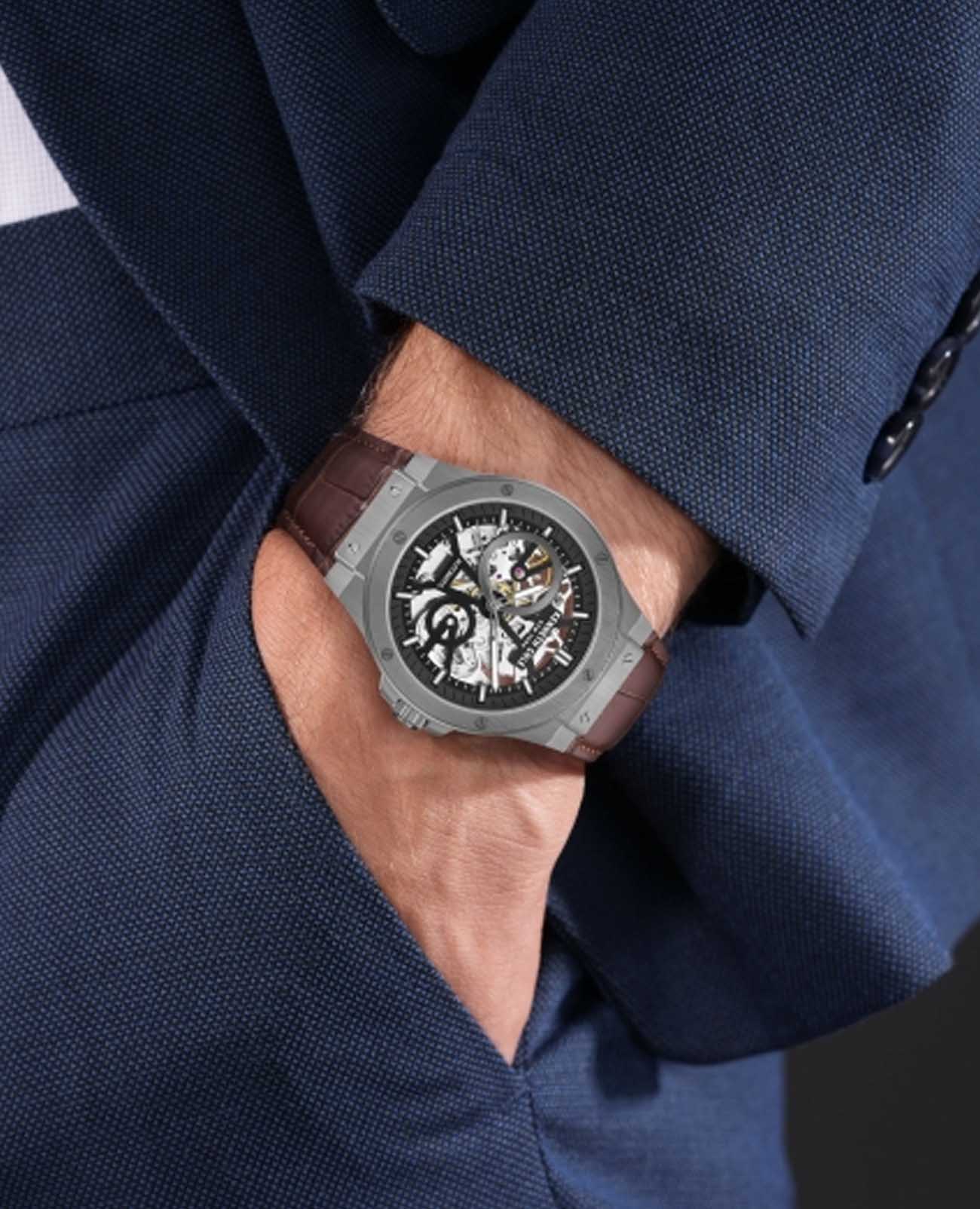 Kenneth Cole Kenneth Cole Automatic KCWGE0033502 сша наручные мужские часы заводная головка с логотипом Kenneth Cole