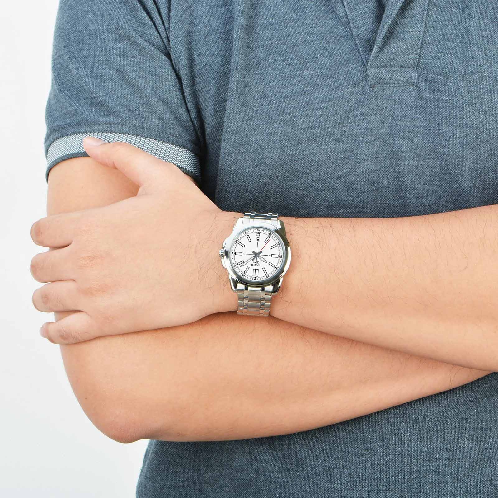 Casio Casio MTP-VD02D-7E , наручные мужские часы фото под углом