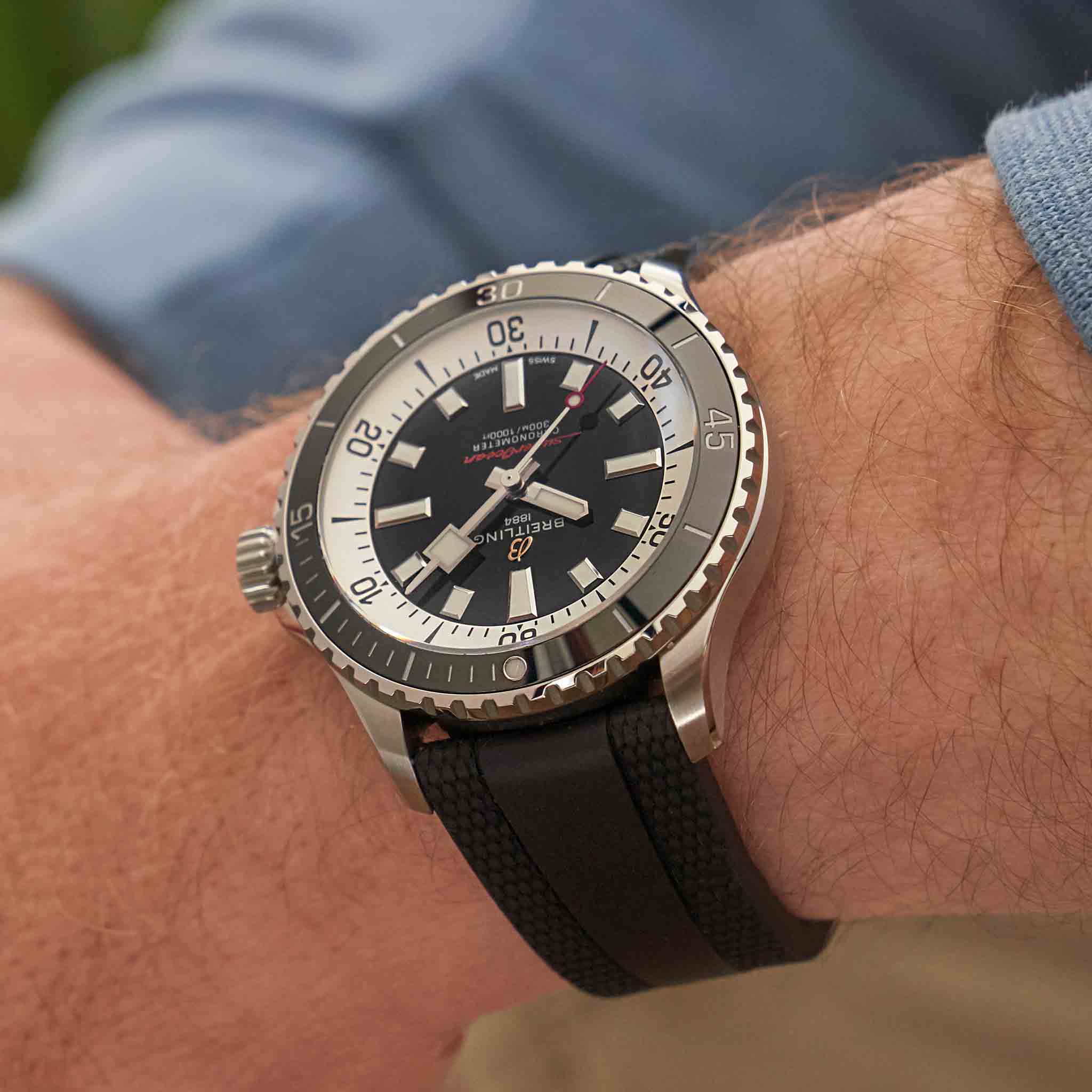 Оригинальные часы Breitling Breitling Superocean Automatic 42 A17375211B1S1 механические калибр механизма breitling 17 общий вид