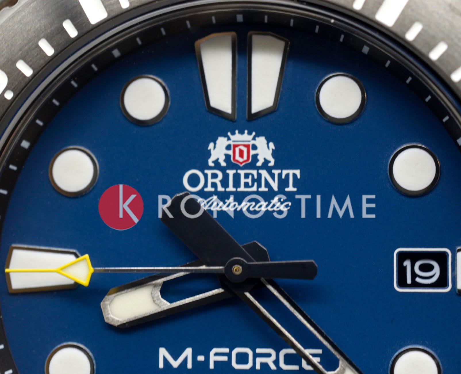 Оригинальные часы Orient Orient M-Force RA-AC0L07L (RN-AC0L07L) механические калибр механизма f6727 общий вид