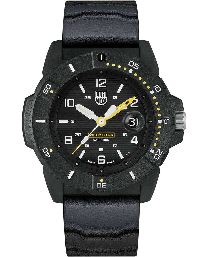 Luminox Luminox Navy SEAL 3600 XS.3601  XS.3601 кварцевые мужские часы черный циферблат, браслет полиуретан — вид спереди