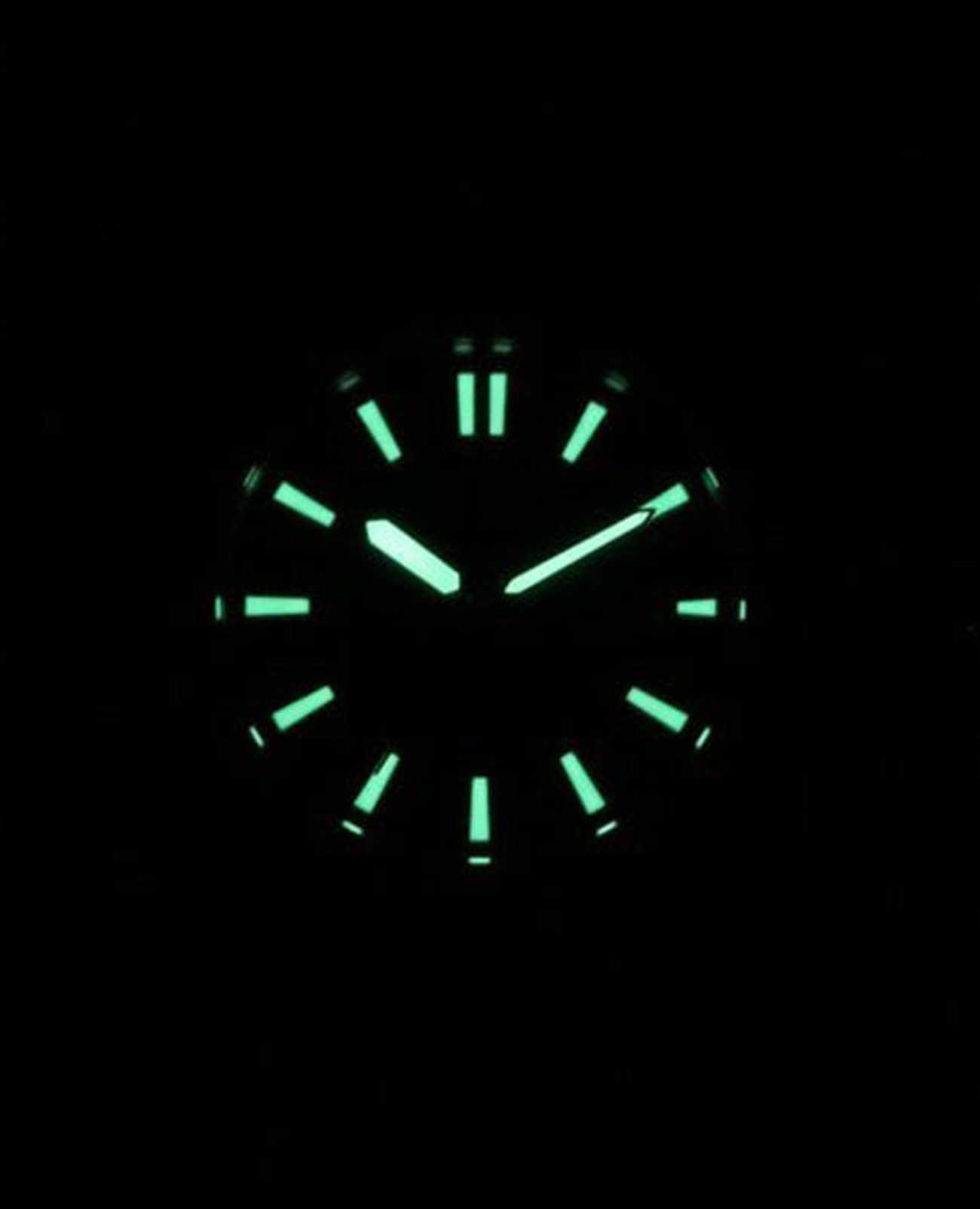 Citizen BM7630-80Z мужские часы застежка крупным планом