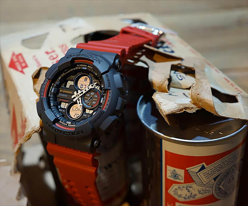 Casio Casio G-Shock GA-140-4A электронные часы с аксессуарами мужские часы модель GA-140-4A