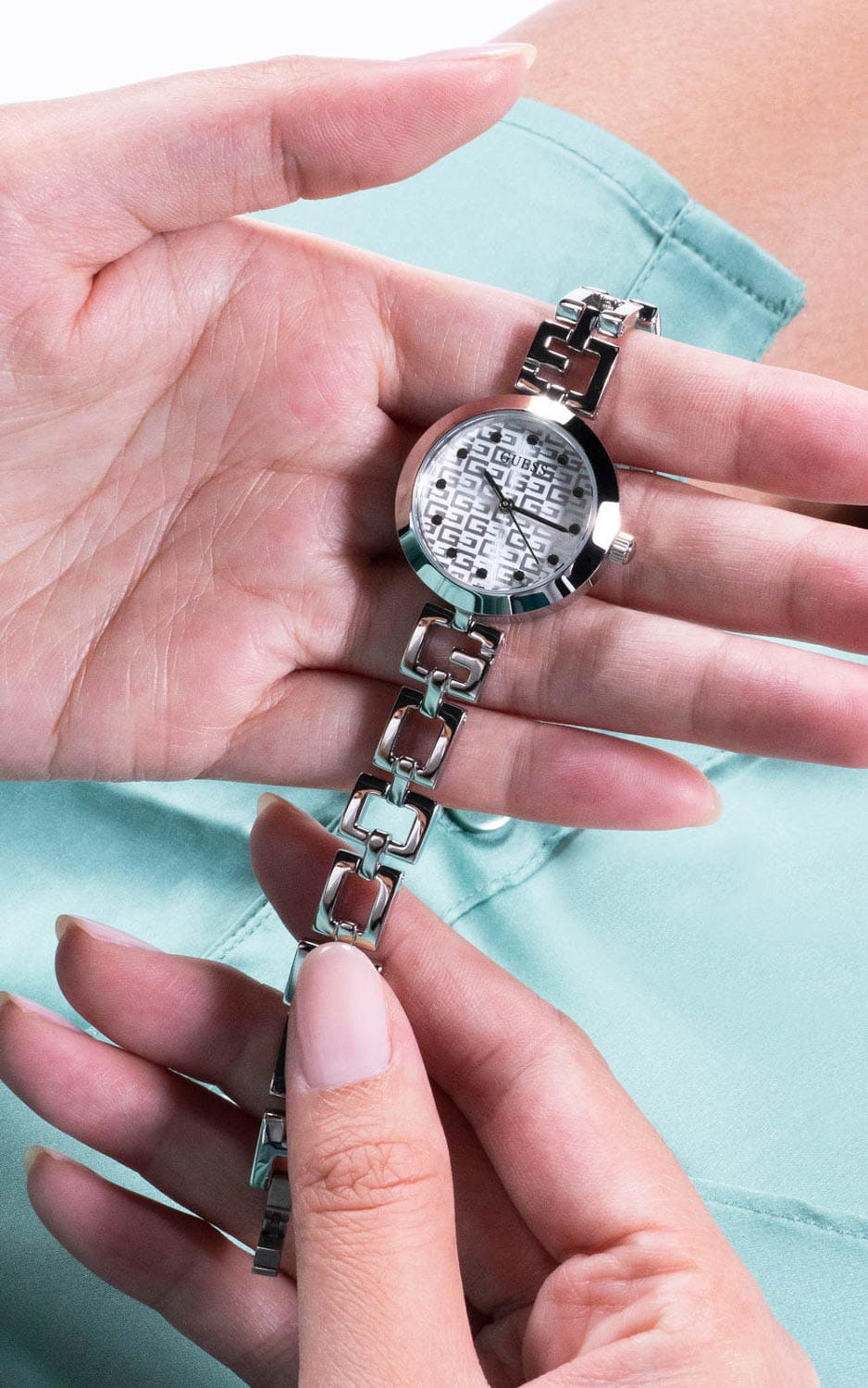 Guess Guess Dress Steel GW0549L1 кварцевые женские часы часы крупный план серебристый циферблата