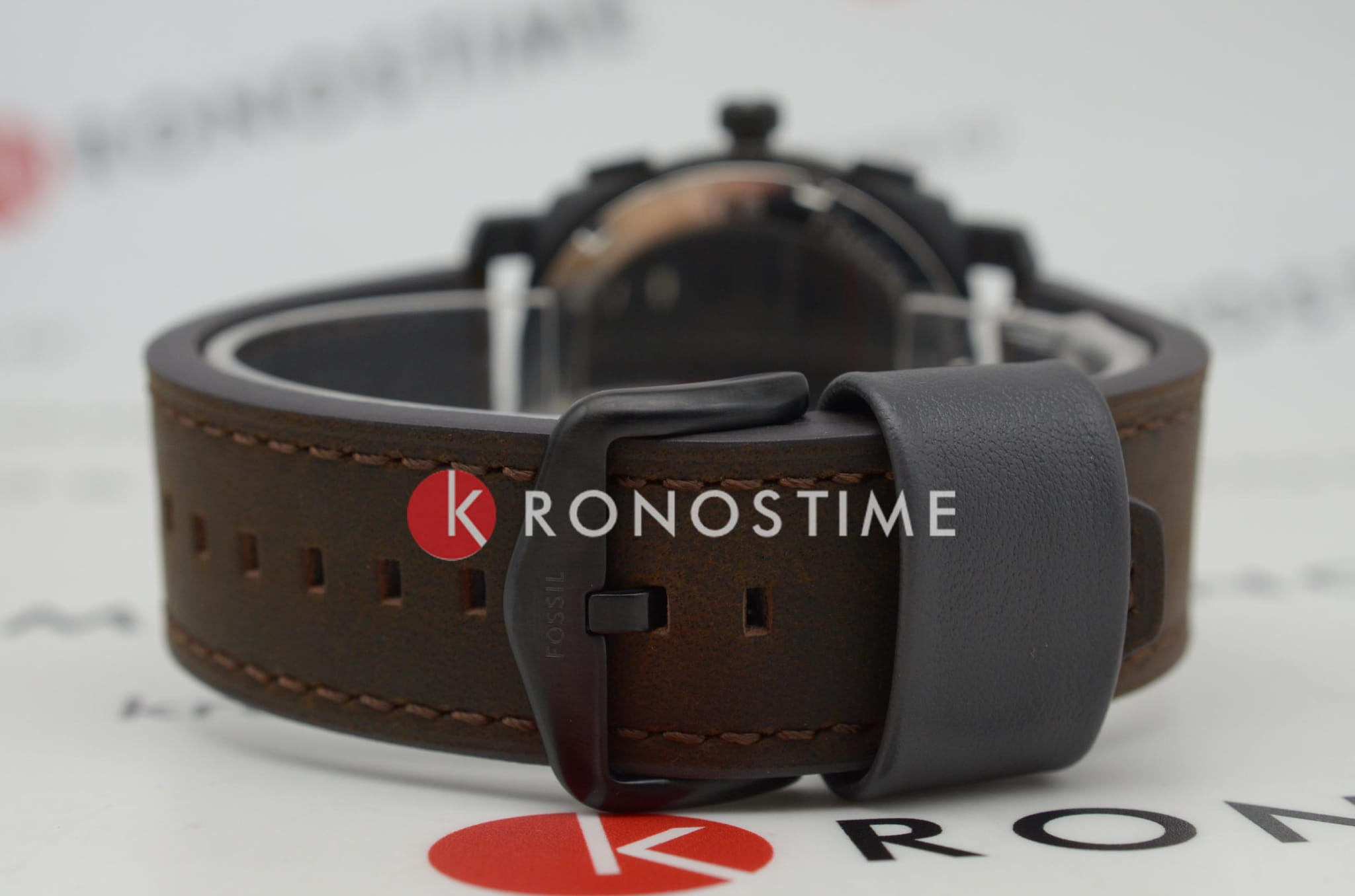 Fossil Fossil Carlie  FS4656 кварцевые мужские часы часы крупный план коричневый циферблата