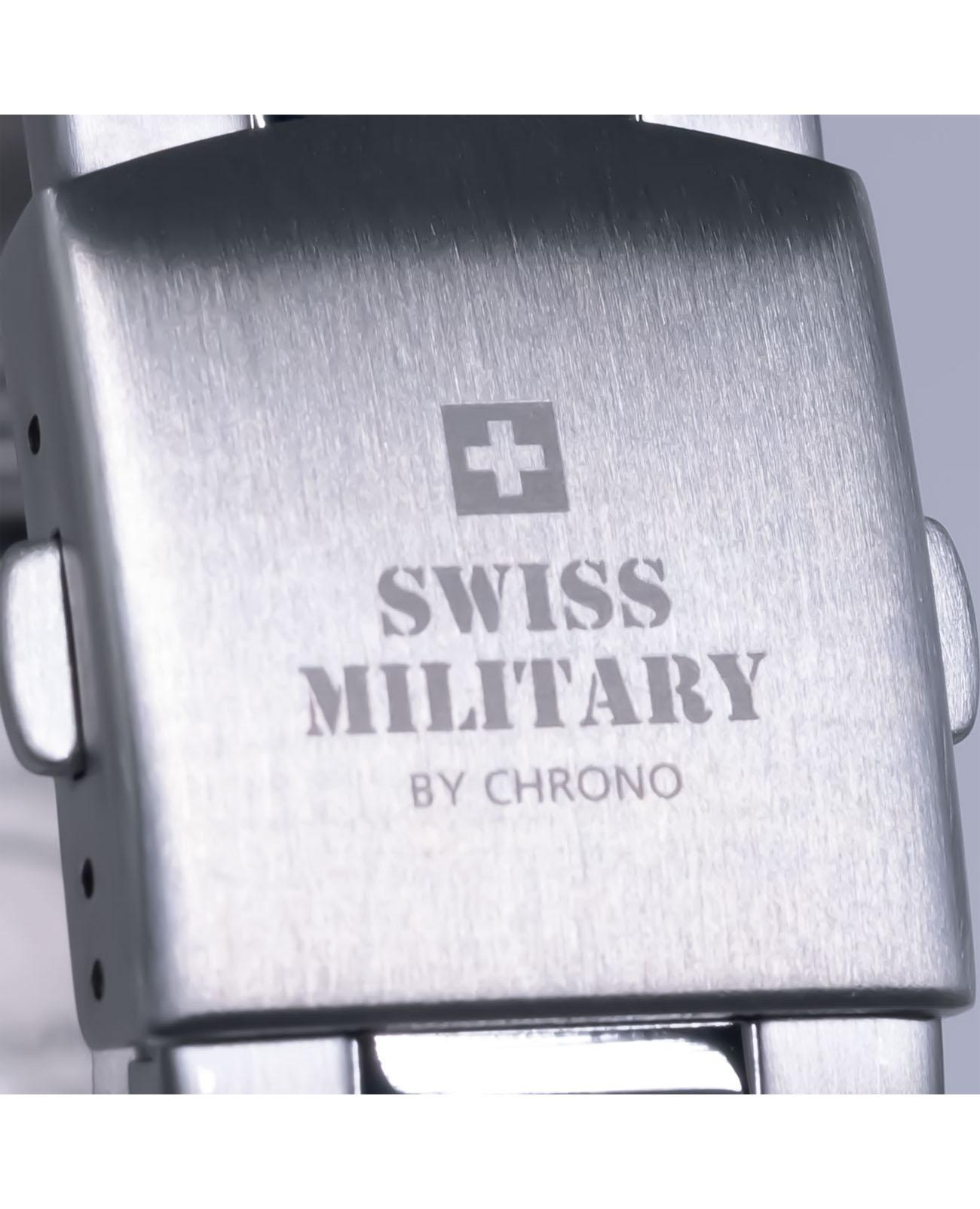 Swiss Military by Chrono Swiss Military by Chrono Day Date SMP36040.24 мужские часы синий циферблат на запястье