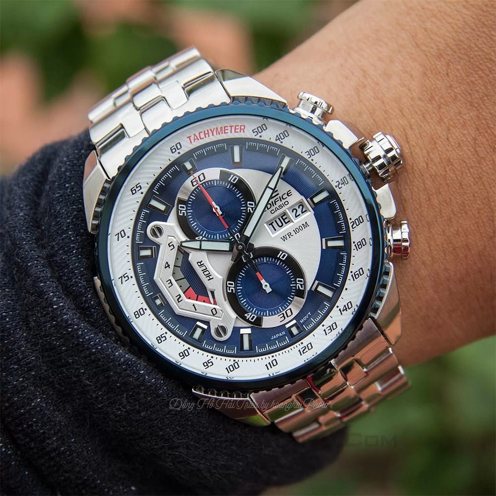 Casio Casio Edifice EF-558D-2A EF, наручные мужские часы фото под углом