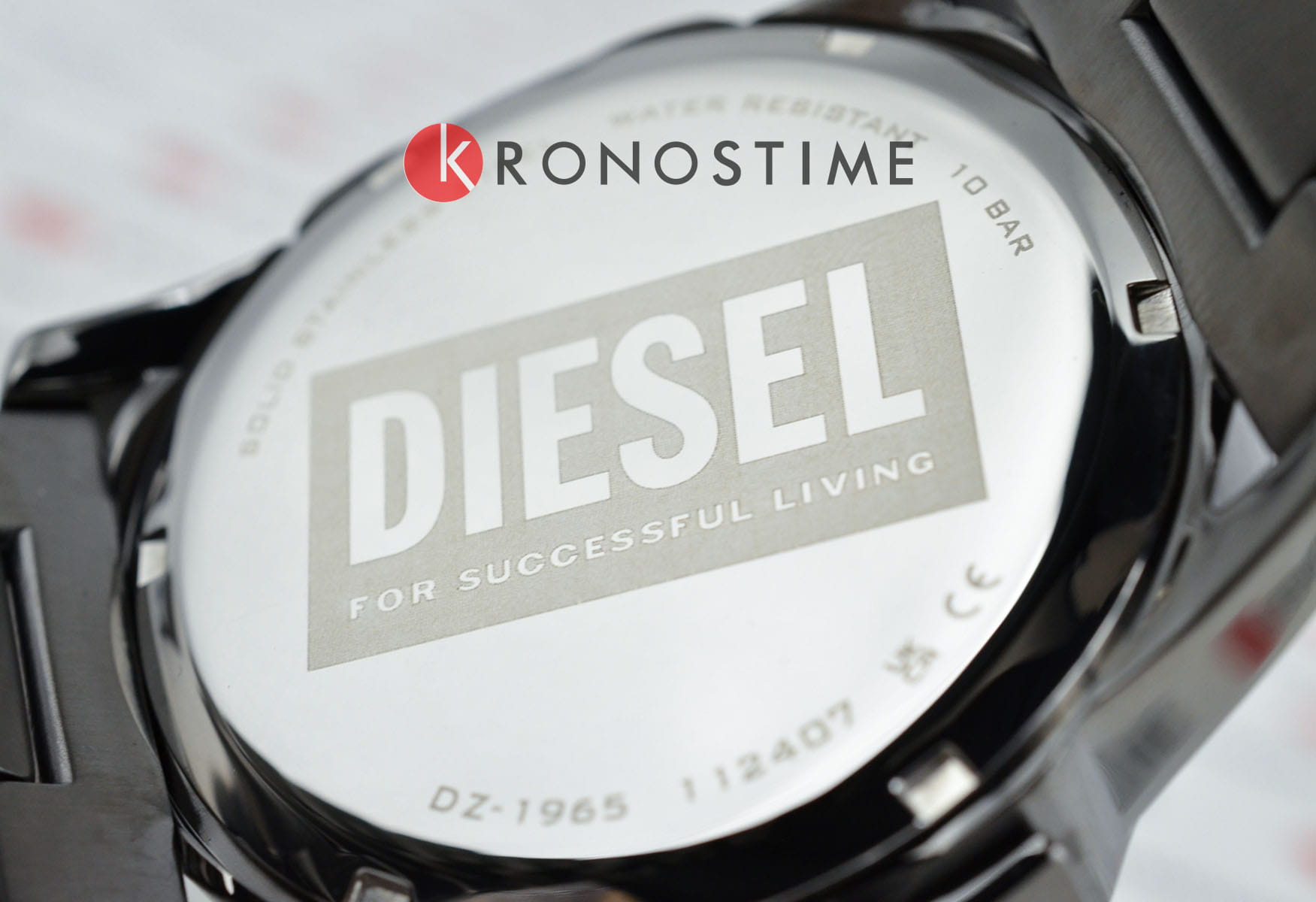 Diesel Diesel Master Chief DZ1965  - задняя крышка металл сталь корпуса, италия часы