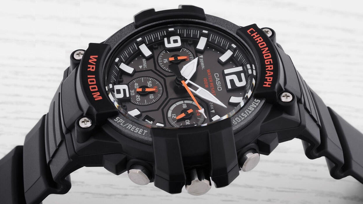 Casio Casio Collection MCW-100H-1A, illuminator япония мужские часы на браслете пластик боковой вид