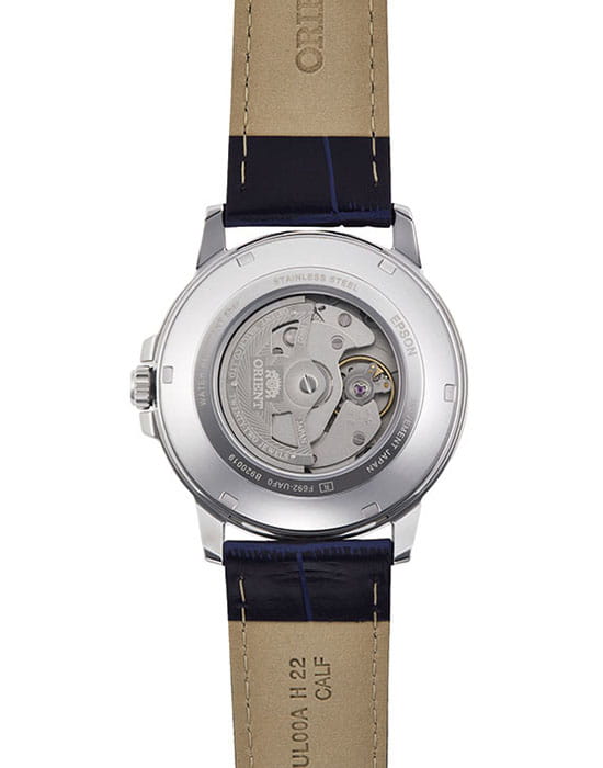 Orient RA-AA0C05L мужские часы застежка крупным планом
