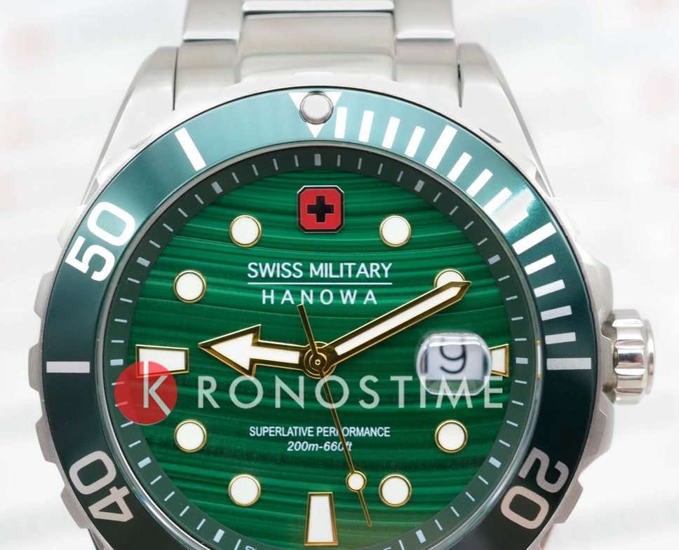 Swiss Military Hanowa Swiss Military Hanowa Offshore Diver SMWGH0005804, afterburn швейцария мужские часы на браслете нержавеющая сталь боковой вид