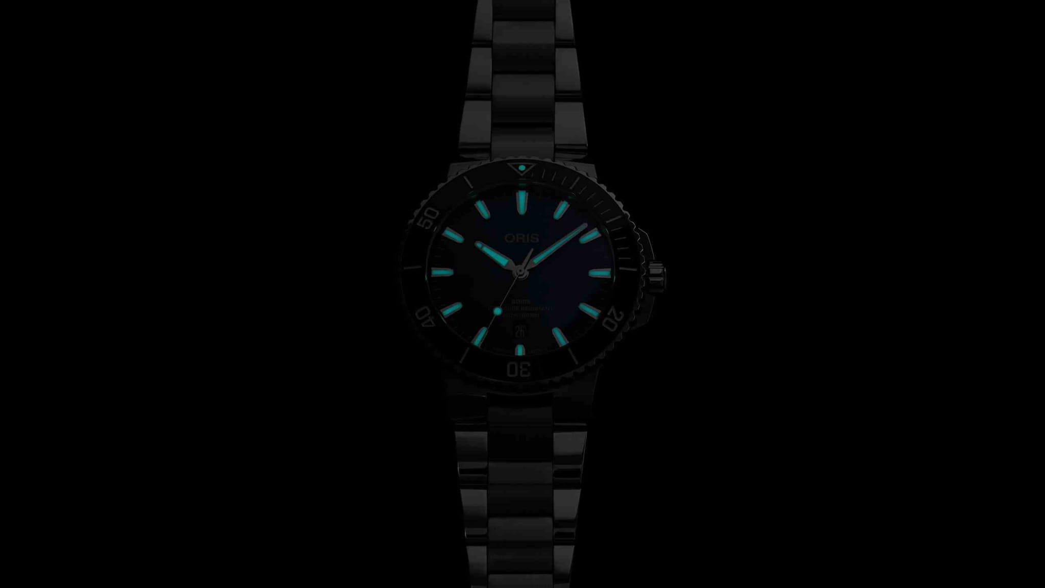 Oris Oris Aquis Date  01 733 7789 4135-07 8 23 04PEB швейцария наручные мужские часы заводная головка с логотипом Oris
