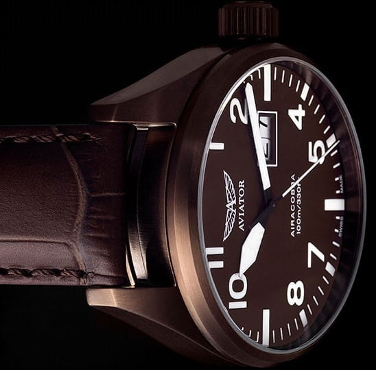 Aviator Aviator Airacobra P42 V.1.22.8.151.4, airacobra швейцария мужские часы на браслете кожаный боковой вид