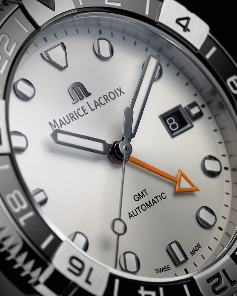 Maurice Lacroix Maurice Lacroix Aikon Venturer GMT AI6158-SS001-130-2 , наручные мужские часы фото под углом