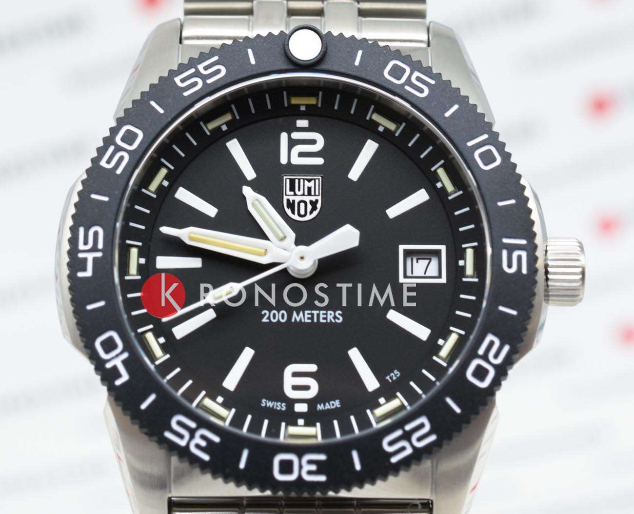 Luminox Luminox Pacific Diver XS.3122M.1, sea швейцария мужские часы на браслете нержавеющая сталь боковой вид