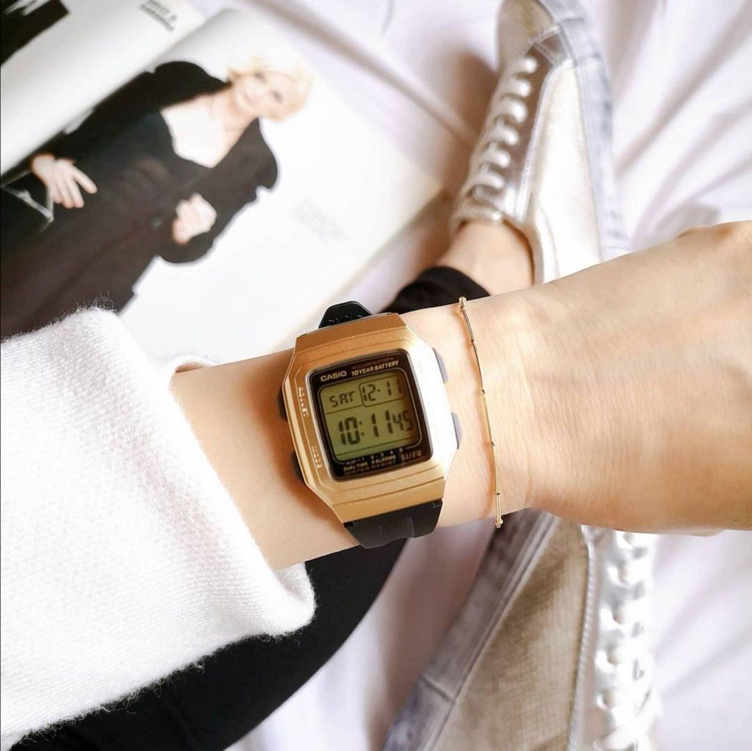 Casio Casio Collection F-201WAM-9A , наручные женские часы фото под углом