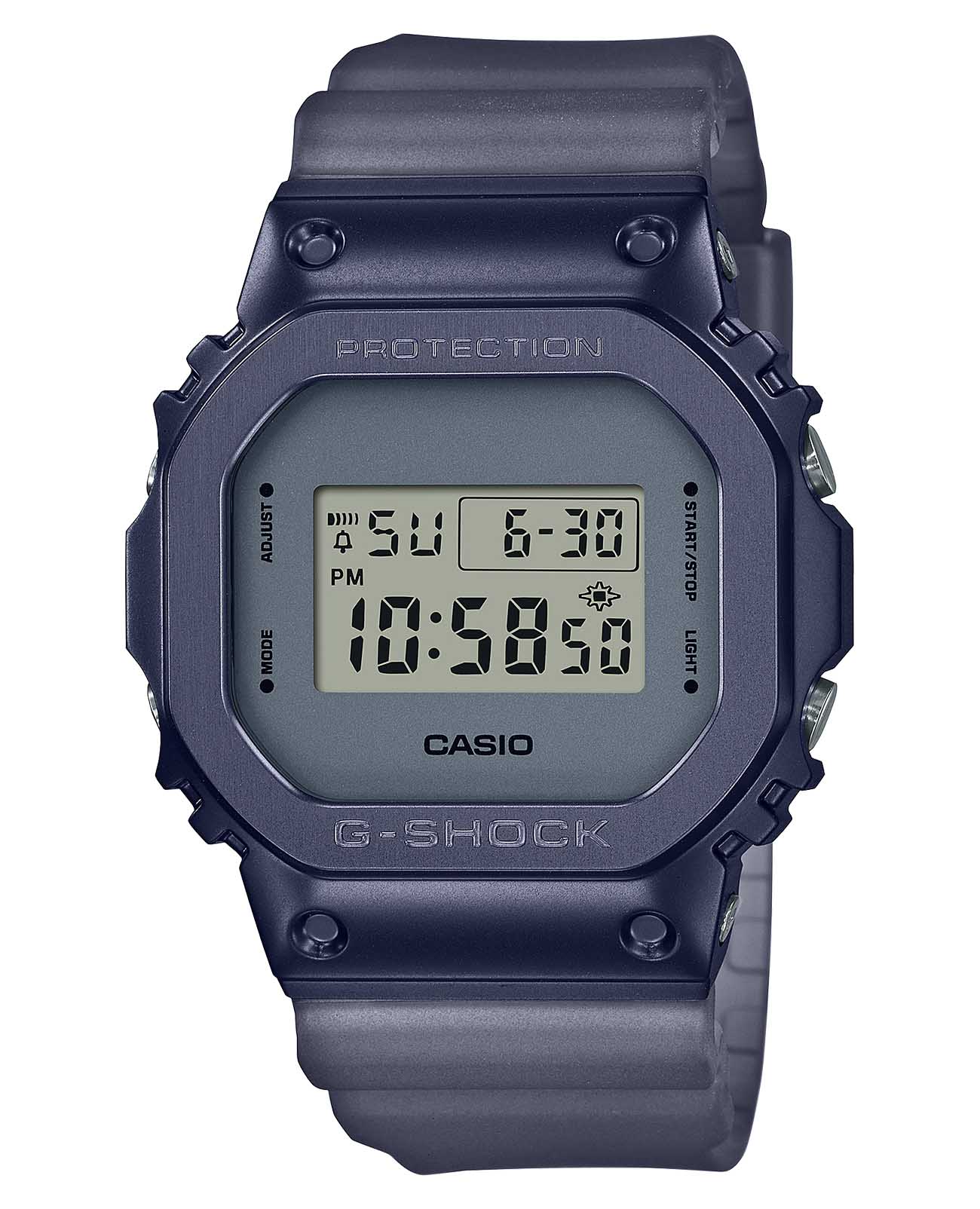 Casio Casio G-Shock GM-5600MF-2E GM GM-5600MF-2E электронные мужские часы фиолетовый циферблат, браслет полимер — вид спереди
