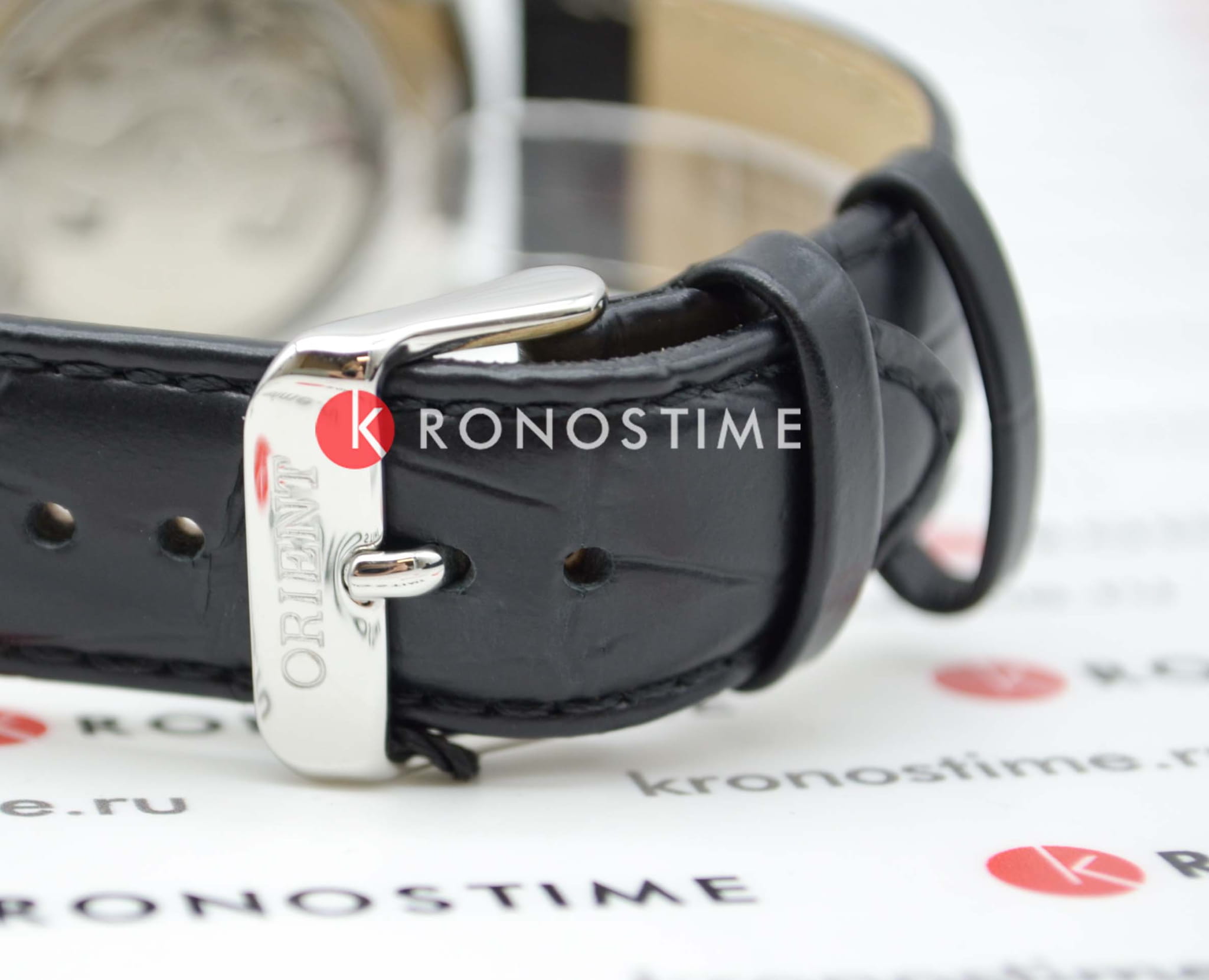 Orient Orient Sun & Moon RA-AK0802S (RN-AK0802S) механические мужские часы часы крупный план белый циферблата