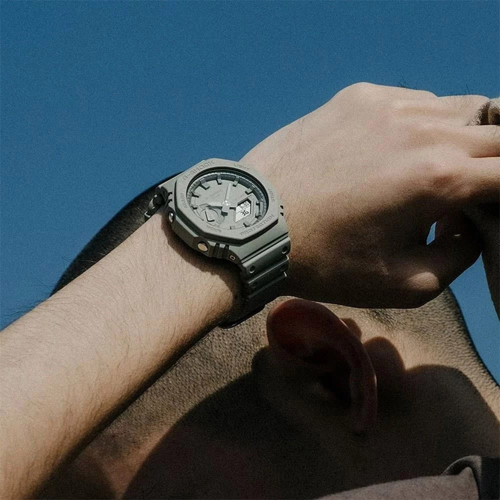 Casio Casio G-Shock GA-2100NC-3A GA-2100, наручные мужские часы фото под углом