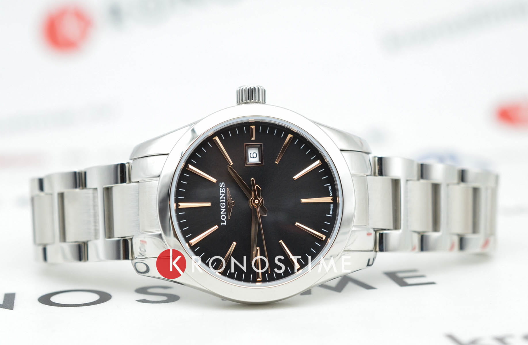 Longines Longines Conquest Classic L2.286.4.52.6 , наручные женские часы фото под углом