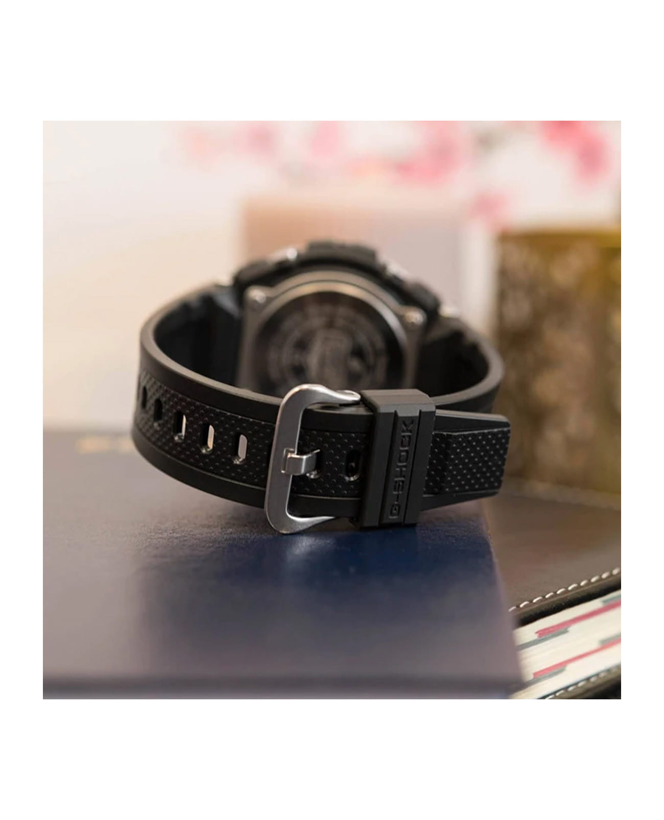 Casio GST-B400BB-1A мужские часы застежка крупным планом
