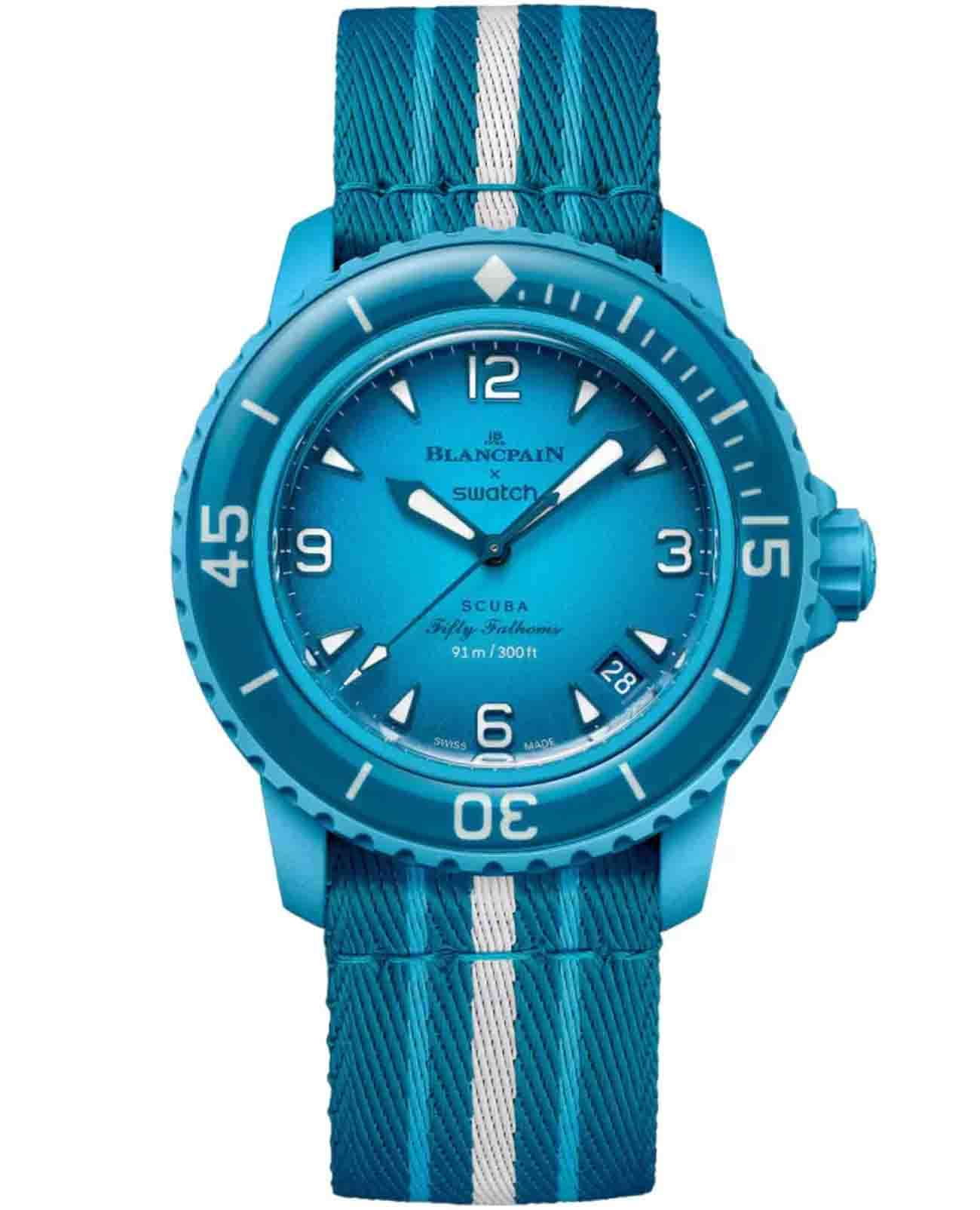 Swatch Swatch x Blancpain Blue Lagoon SO35L400  SO35L400 механические мужские часы голубой циферблат, браслет нейлон — вид спереди