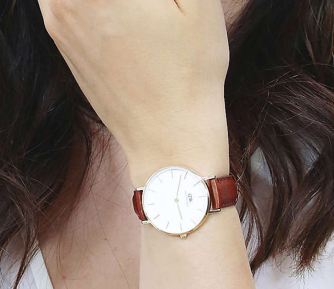 Daniel Wellington Daniel Wellington Petite St Mawes DW00100550 женские часы белый циферблат на запястье