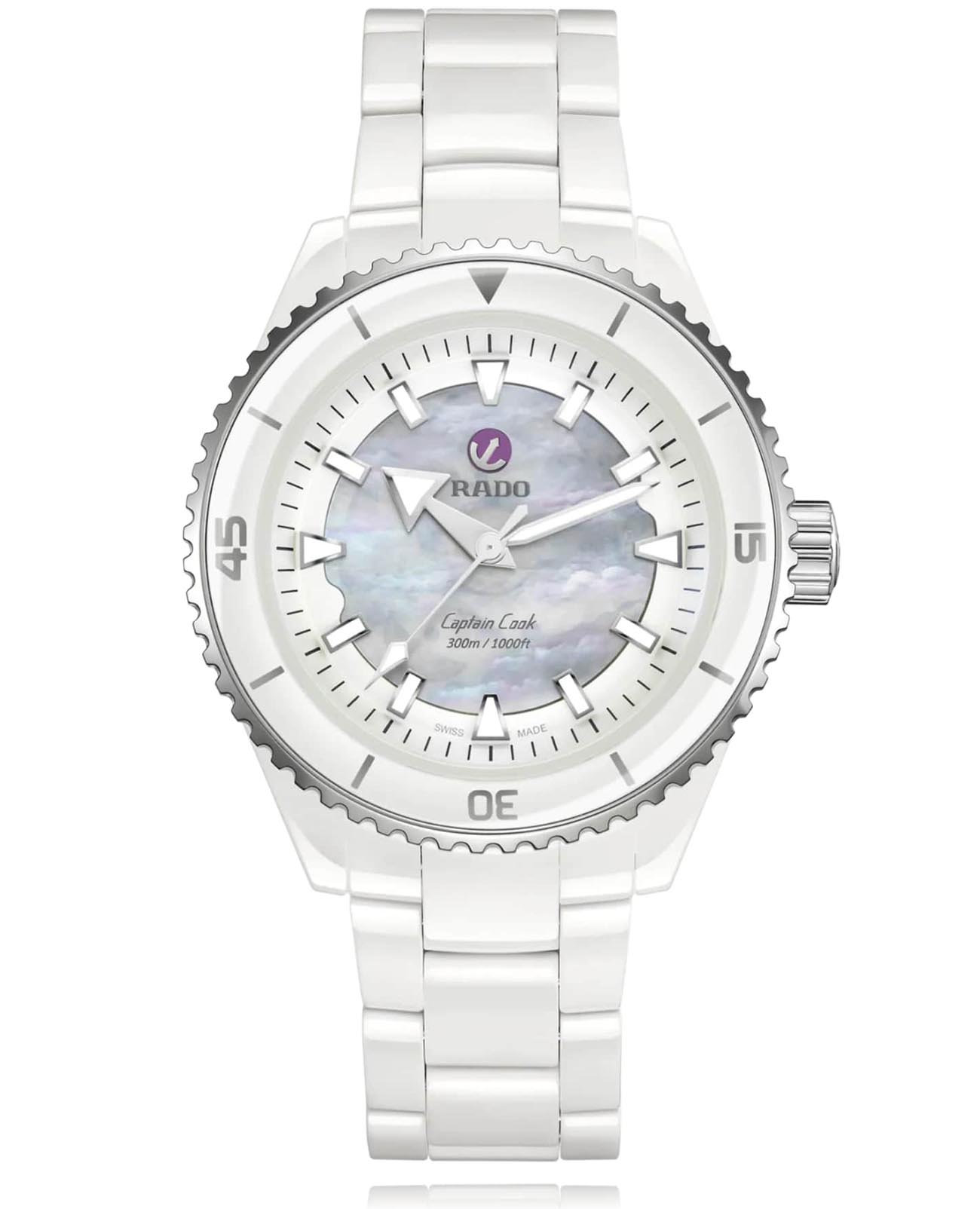 Rado Rado Captain Cook High-Tech Ceramic Diver R32132902 Automatic R32132902 механические мужские часы перламутровый циферблат, браслет высокотехнологичная керамика + титан — вид спереди