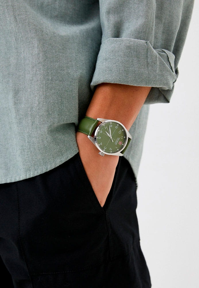 Swiss Military Hanowa SMWGA7000903 мужские часы застежка крупным планом