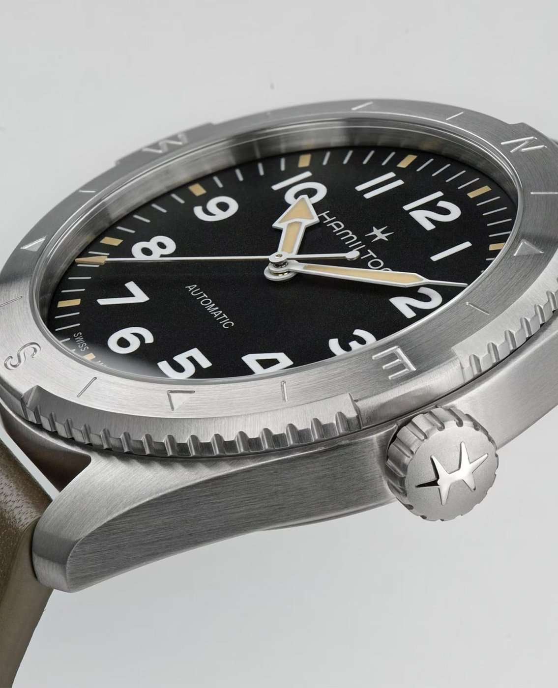 Hamilton Hamilton Khaki Field Expedition Auto H70315830  - задняя крышка сталь корпуса, швейцария часы