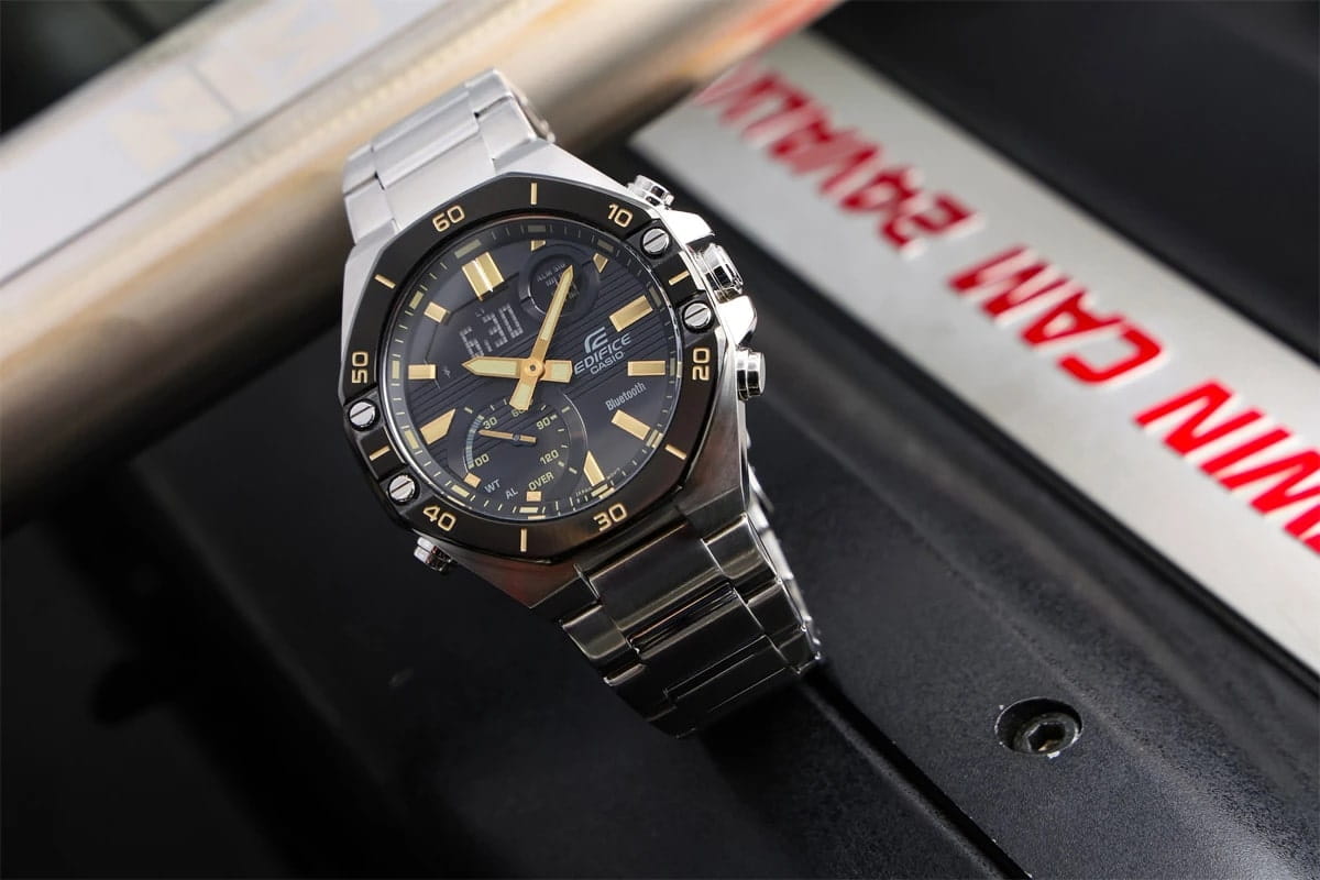 Casio Casio Edifice ECB-10DB-1A9 ECB, наручные мужские часы фото под углом