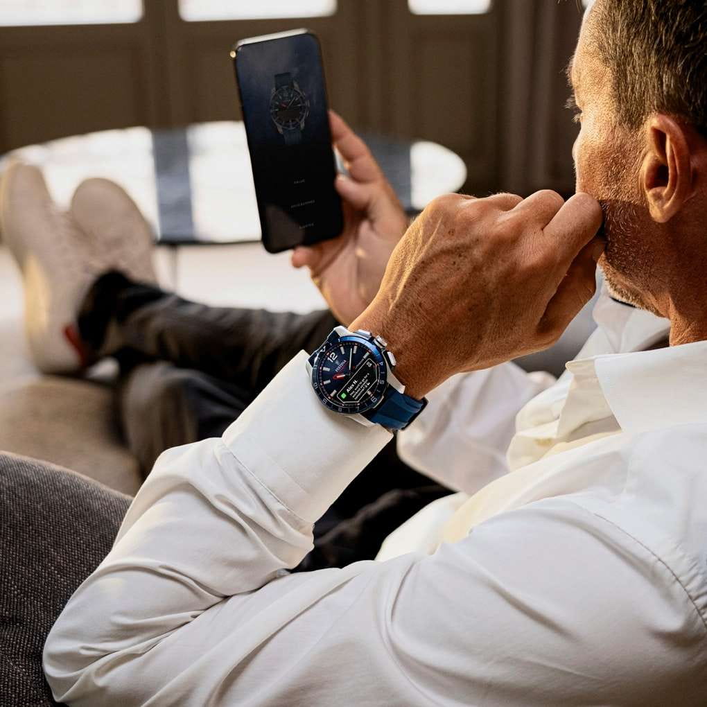 Festina Festina Connected D F23000/1 мужские часы синий циферблат на запястье