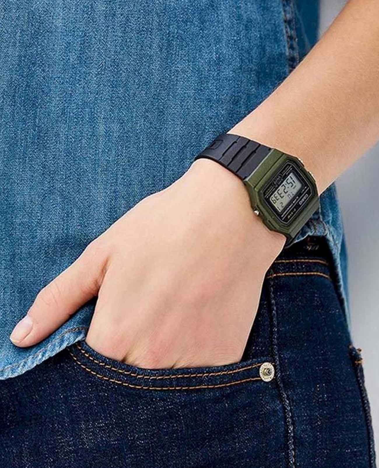 Casio Casio Collection F-91WM-3ADF (F-91WM-3A) , наручные мужские часы фото под углом