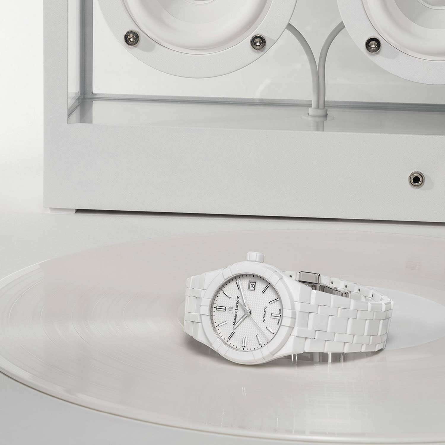 Maurice Lacroix Maurice Lacroix Aikon Automatic AI6007-CRM72-130-7 женские часы белый циферблат на запястье