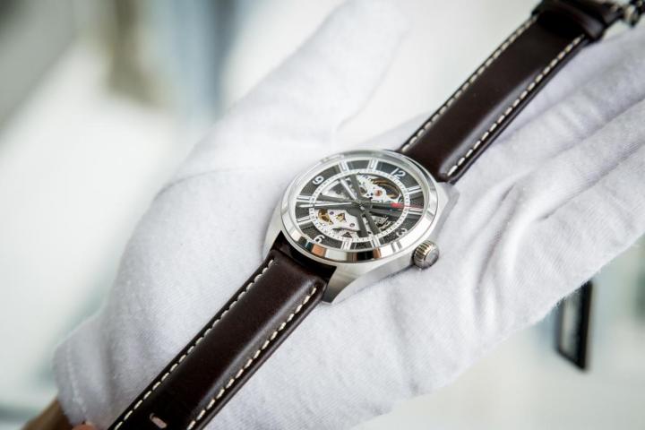 Hamilton Hamilton Khaki Field Skeleton Auto H72515585 мужские часы черный циферблат на запястье
